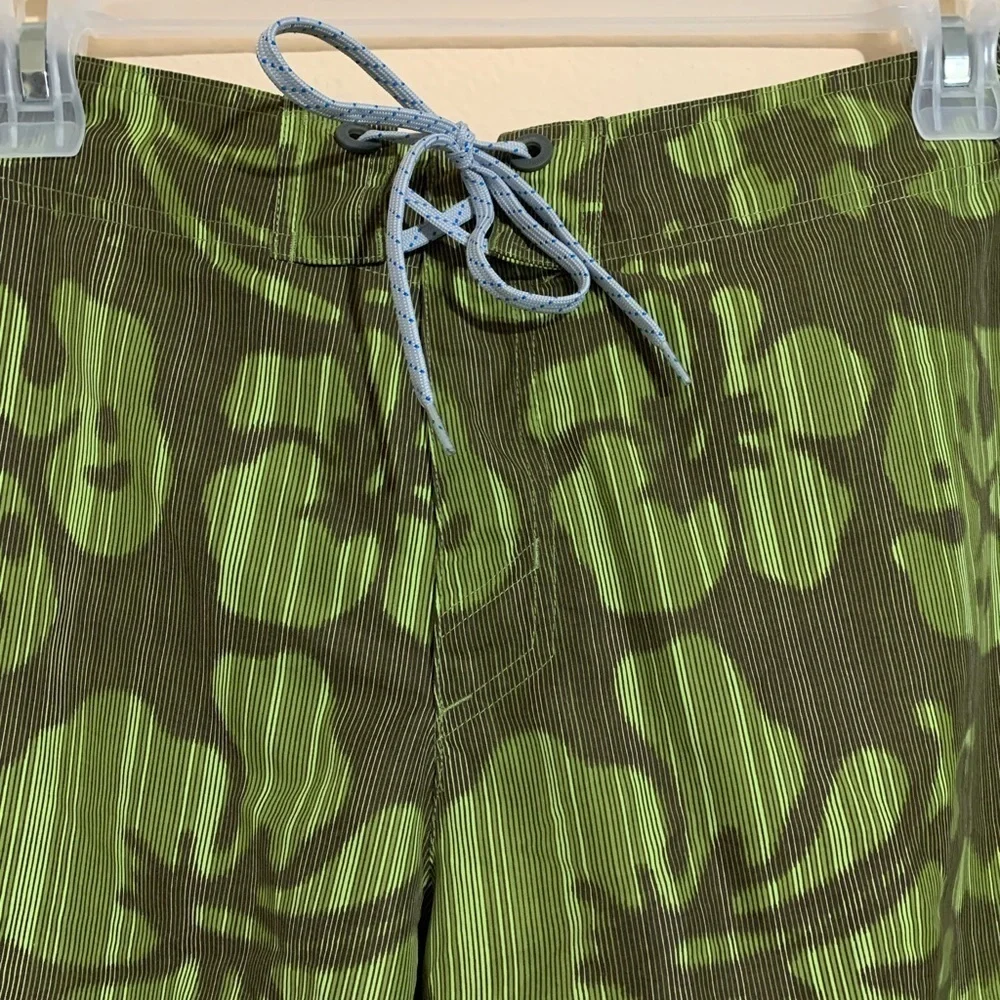 Columbia Men's 34 Tropical Floral Unlined Board Shorts Swim Trunks